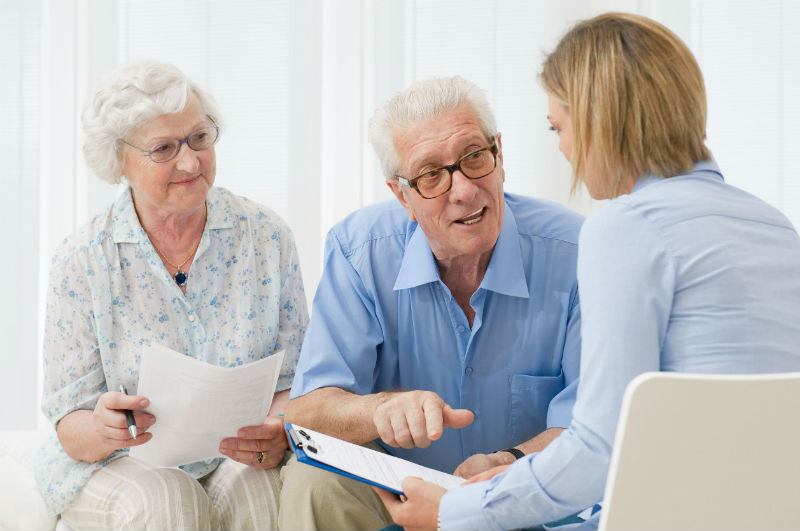 2 Reasons Why Your Elderly Loved One Should Move Into a Nursing Home